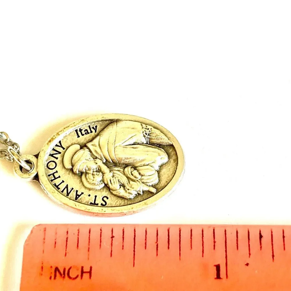 Vintage St Saint Anthony Necklace Medal Catholic 24